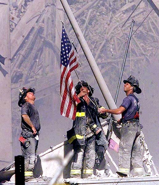firemen-flag-091201.jpg